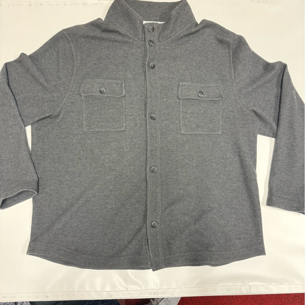 Tommy Bahama Gray Button-Up Shirt Jacket.